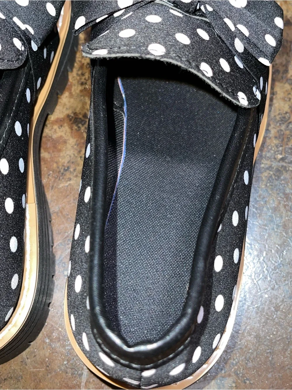Amazon Black & White Polka Dot Bow Loafers for Kids